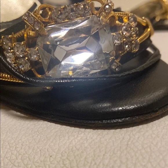 Dolce & Gabbana Christal embroidery Black and Gold Women's Heels